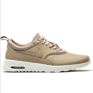 Air max Thea desert camo